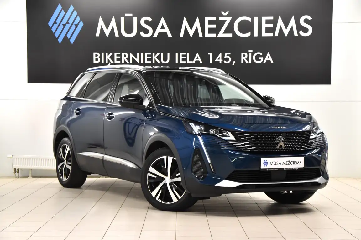 PEUGEOT 5008