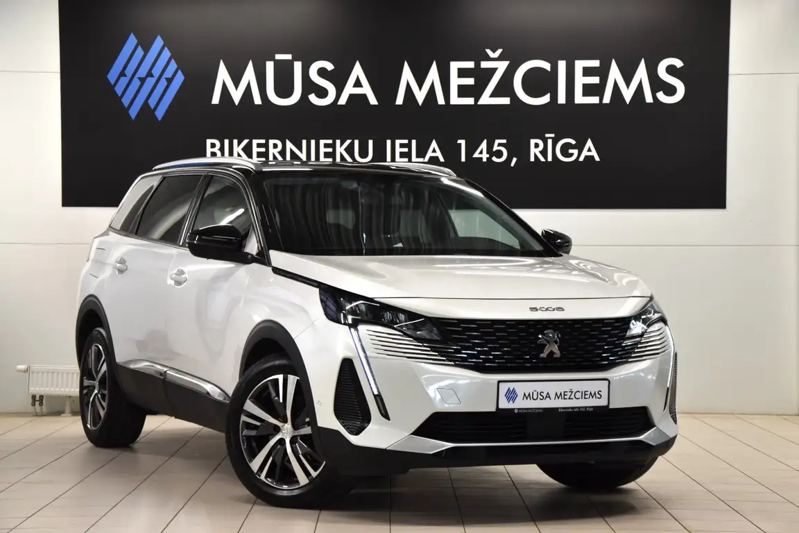 PEUGEOT 5008