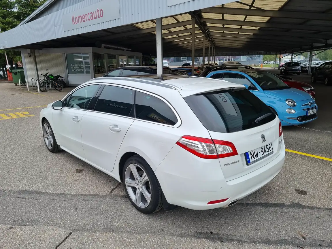 PEUGEOT 508