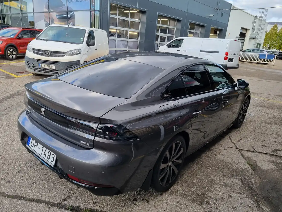 PEUGEOT 508