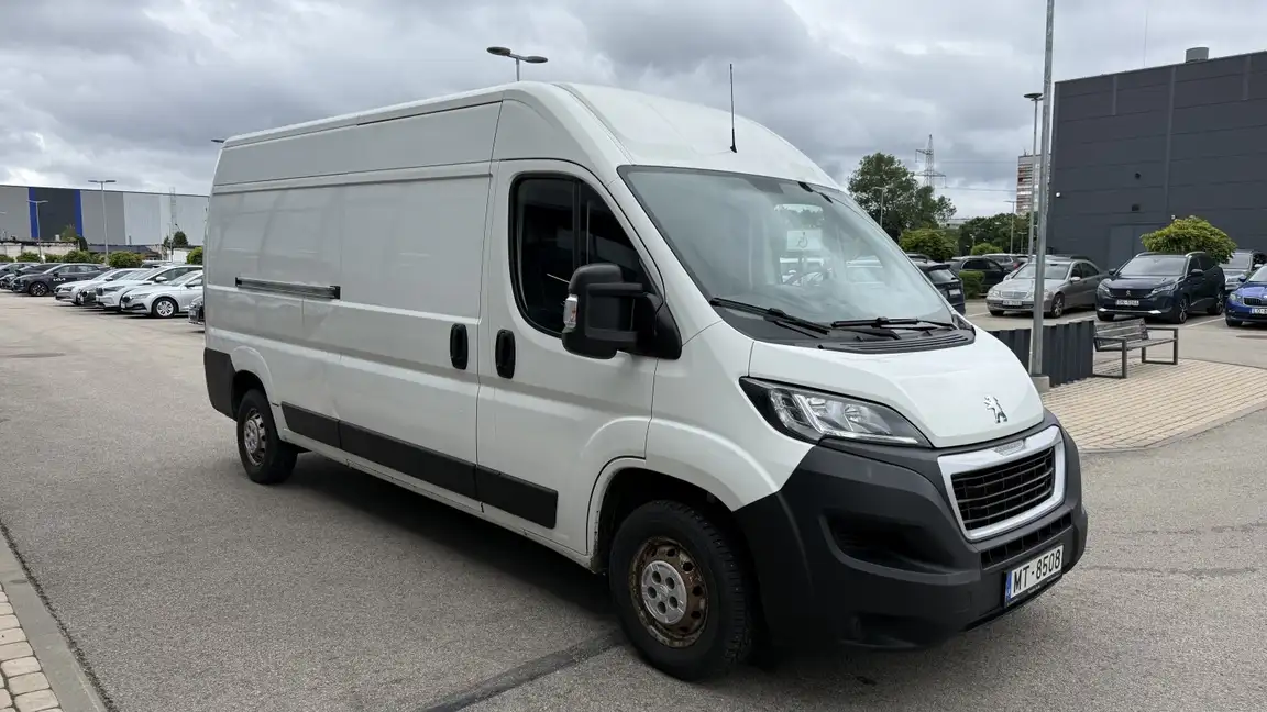 PEUGEOT BOXER