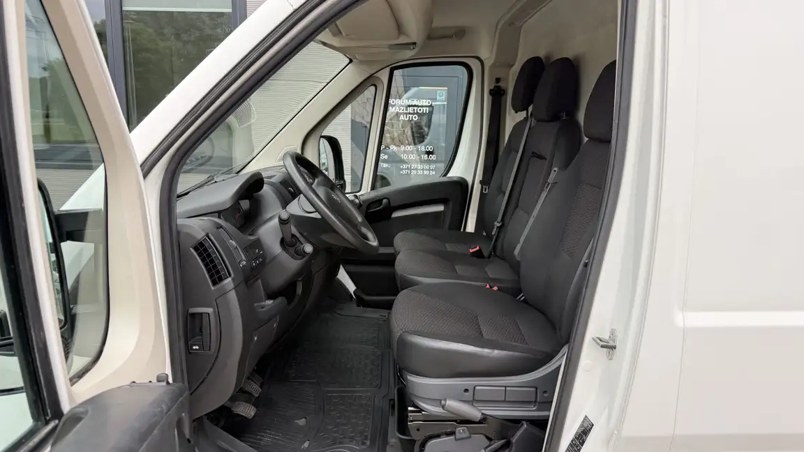 PEUGEOT BOXER