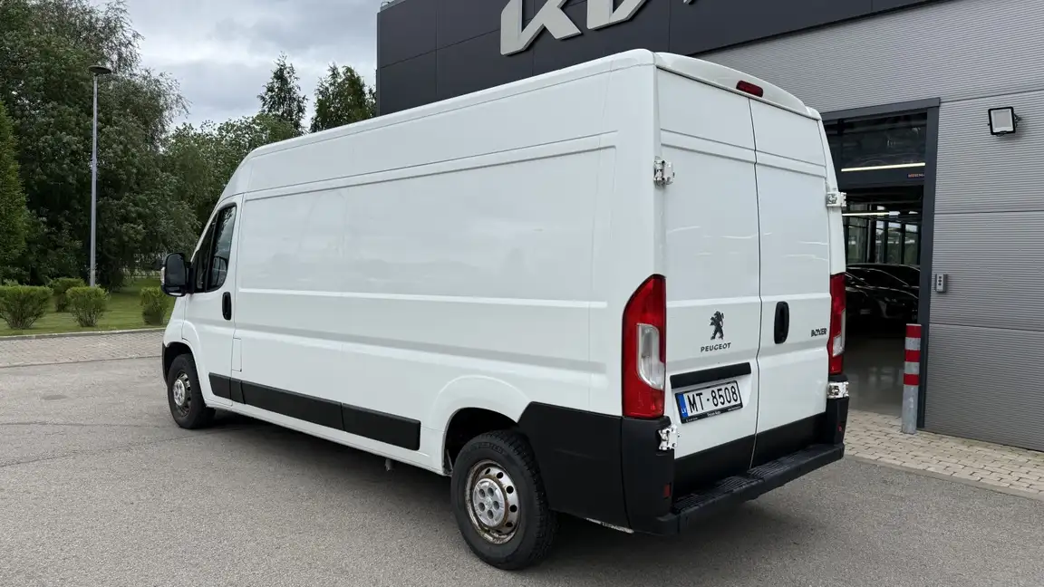 PEUGEOT BOXER