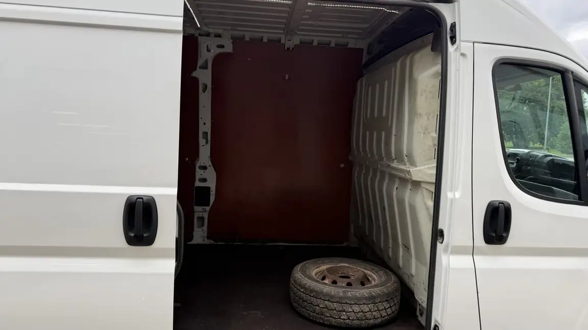 PEUGEOT BOXER