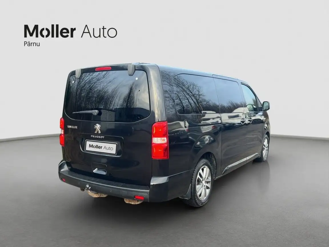 PEUGEOT TRAVELLER