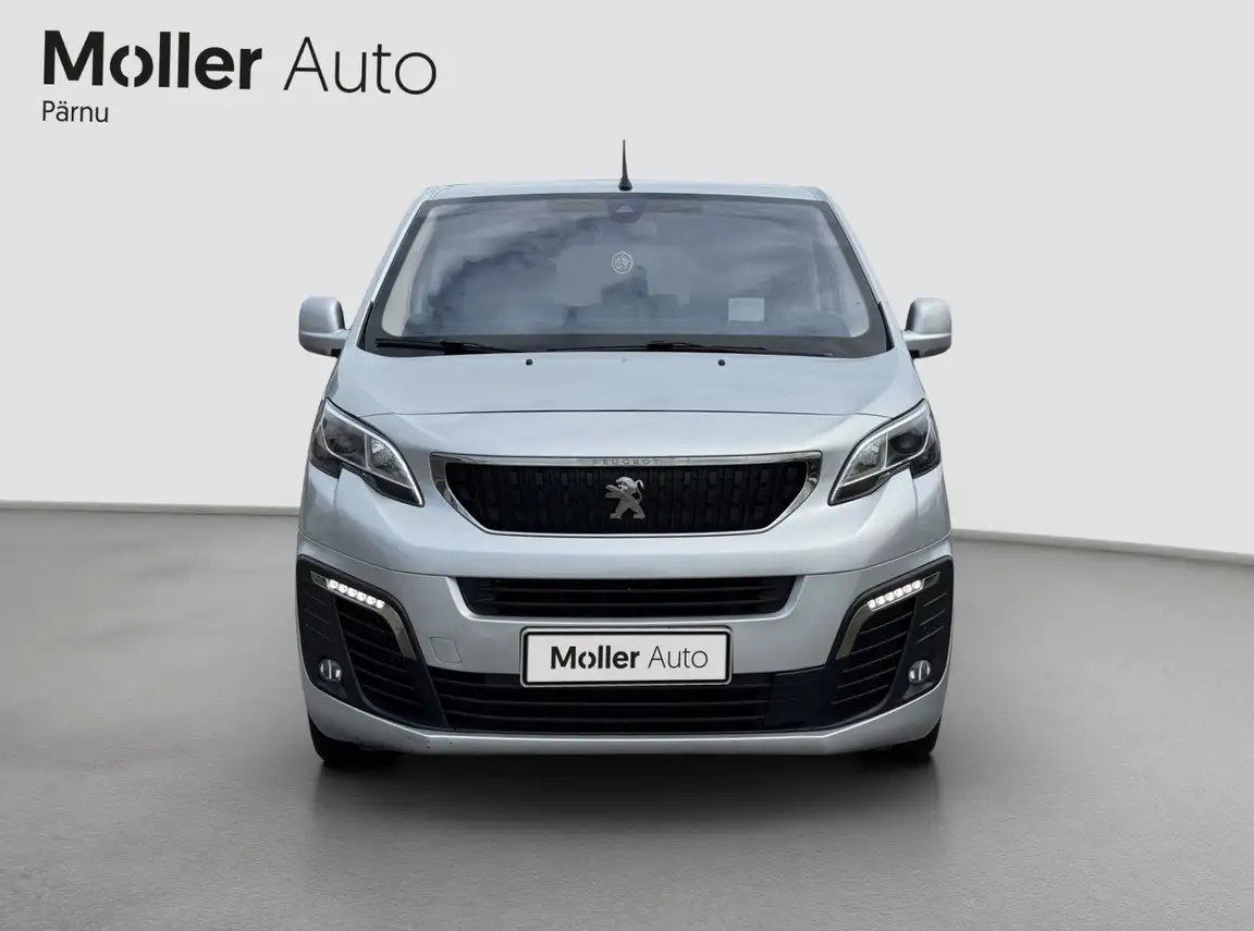 PEUGEOT TRAVELLER