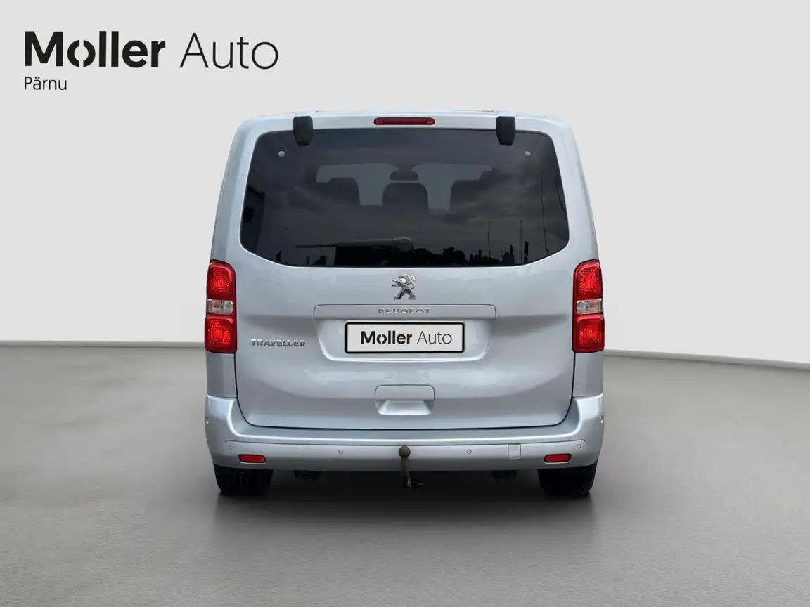PEUGEOT TRAVELLER