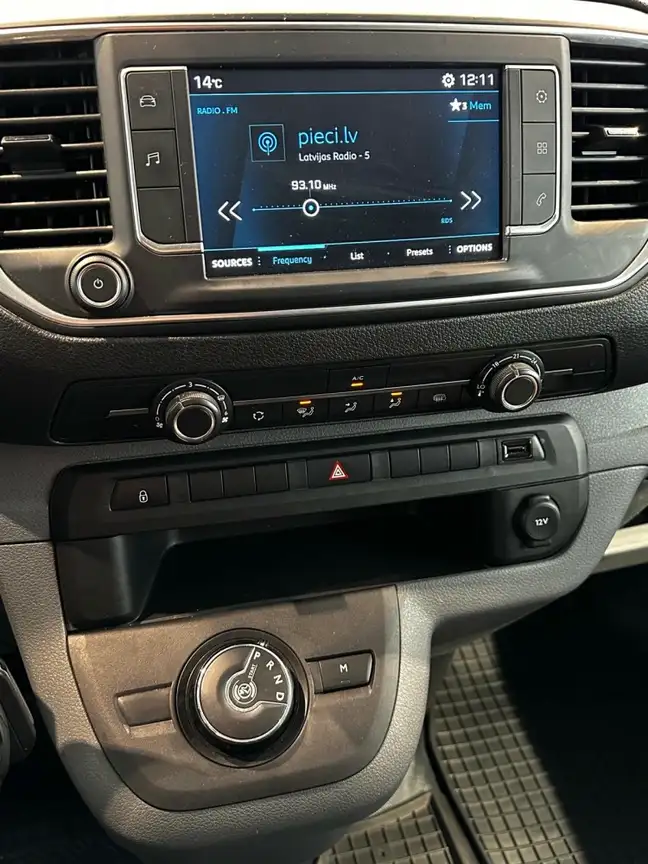 PEUGEOT EXPERT