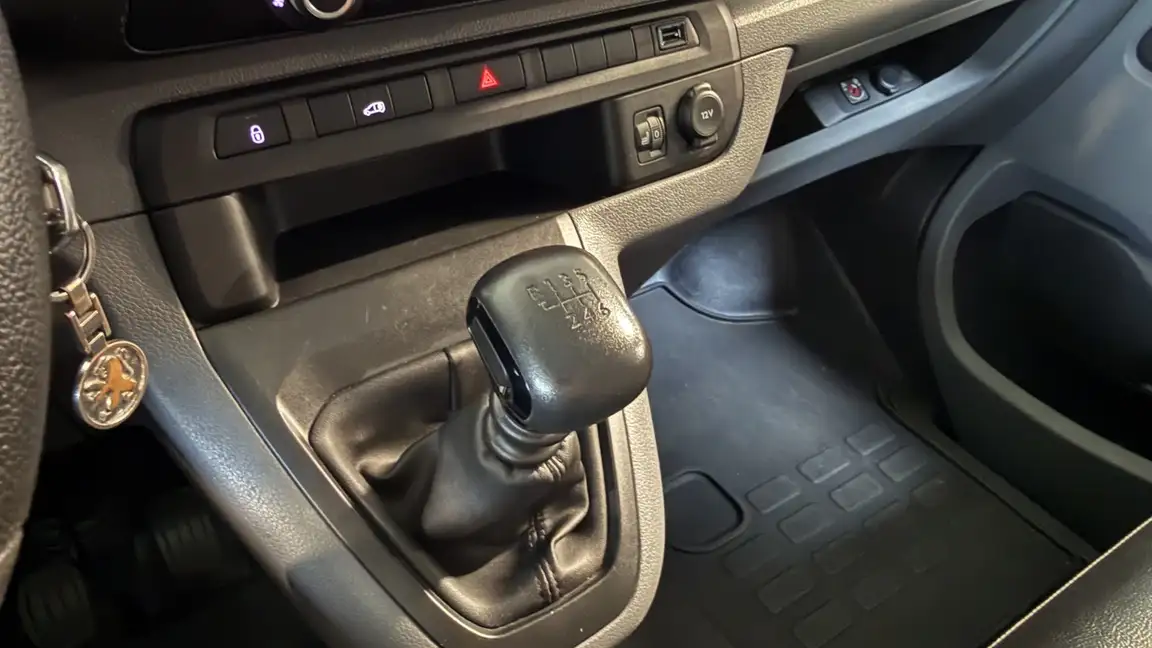 PEUGEOT EXPERT