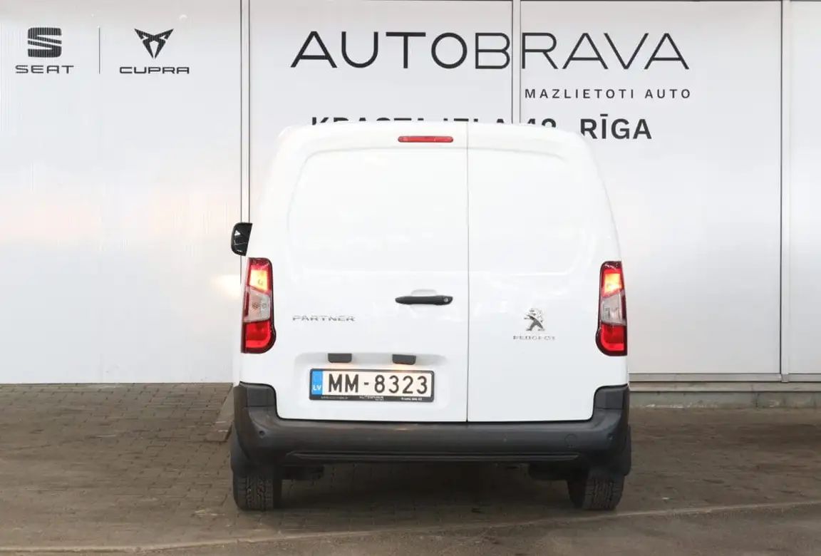 PEUGEOT PARTNER