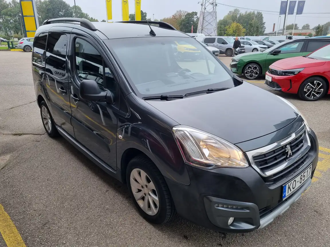 PEUGEOT PARTNER