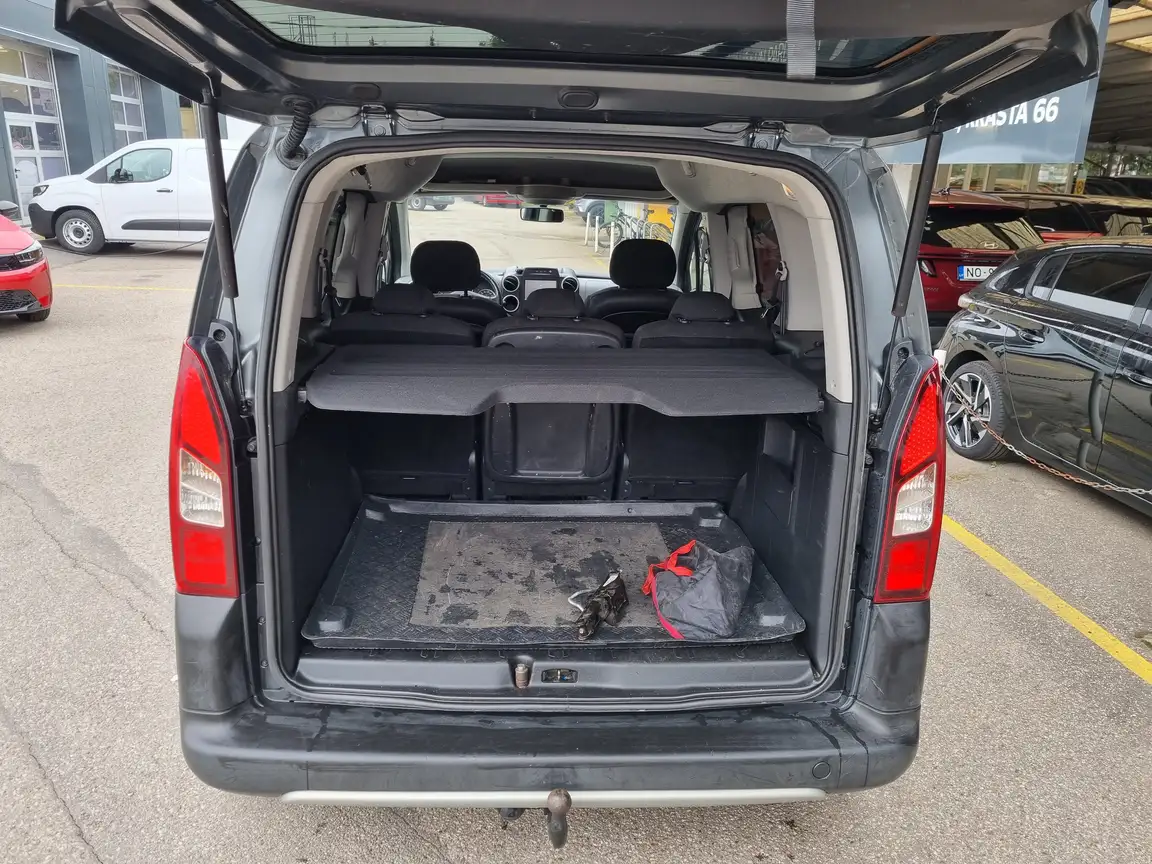 PEUGEOT PARTNER
