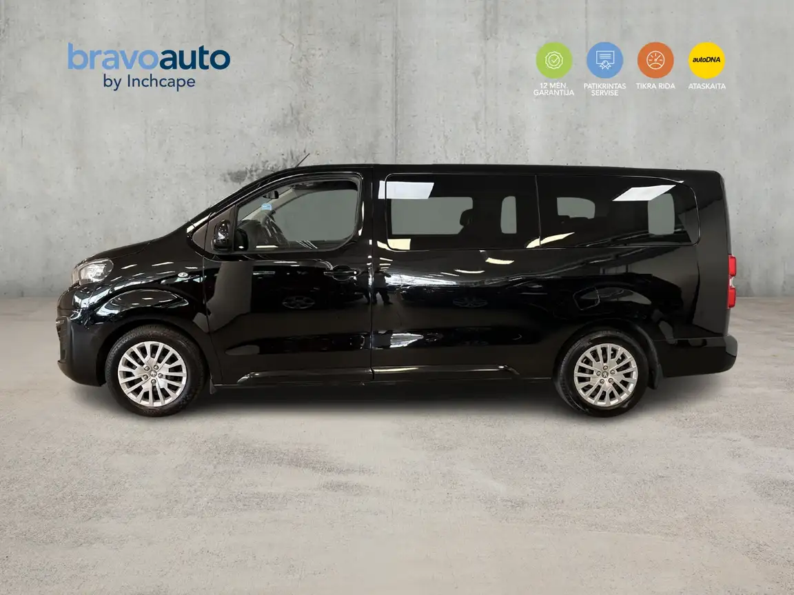 PEUGEOT TRAVELLER