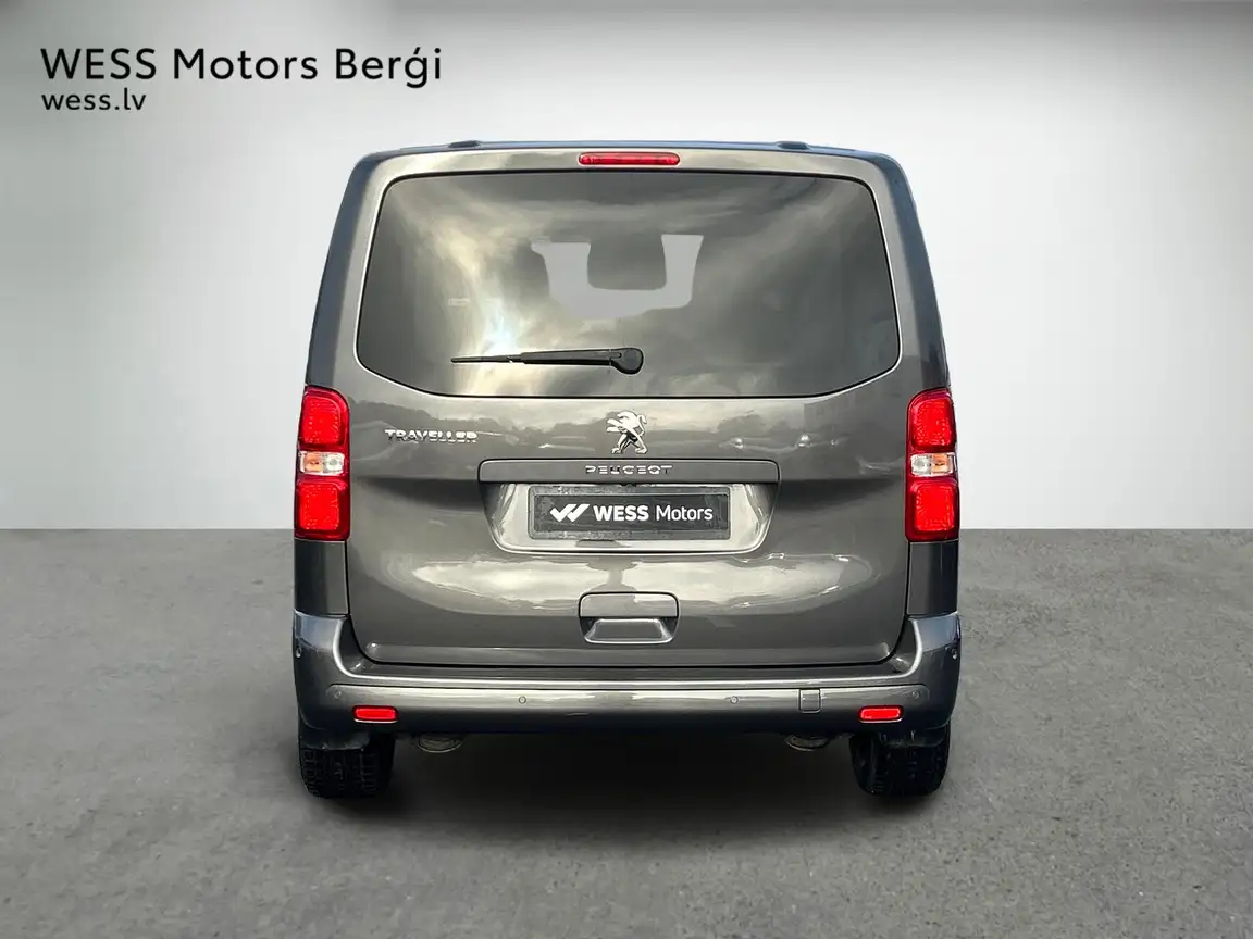 PEUGEOT TRAVELLER