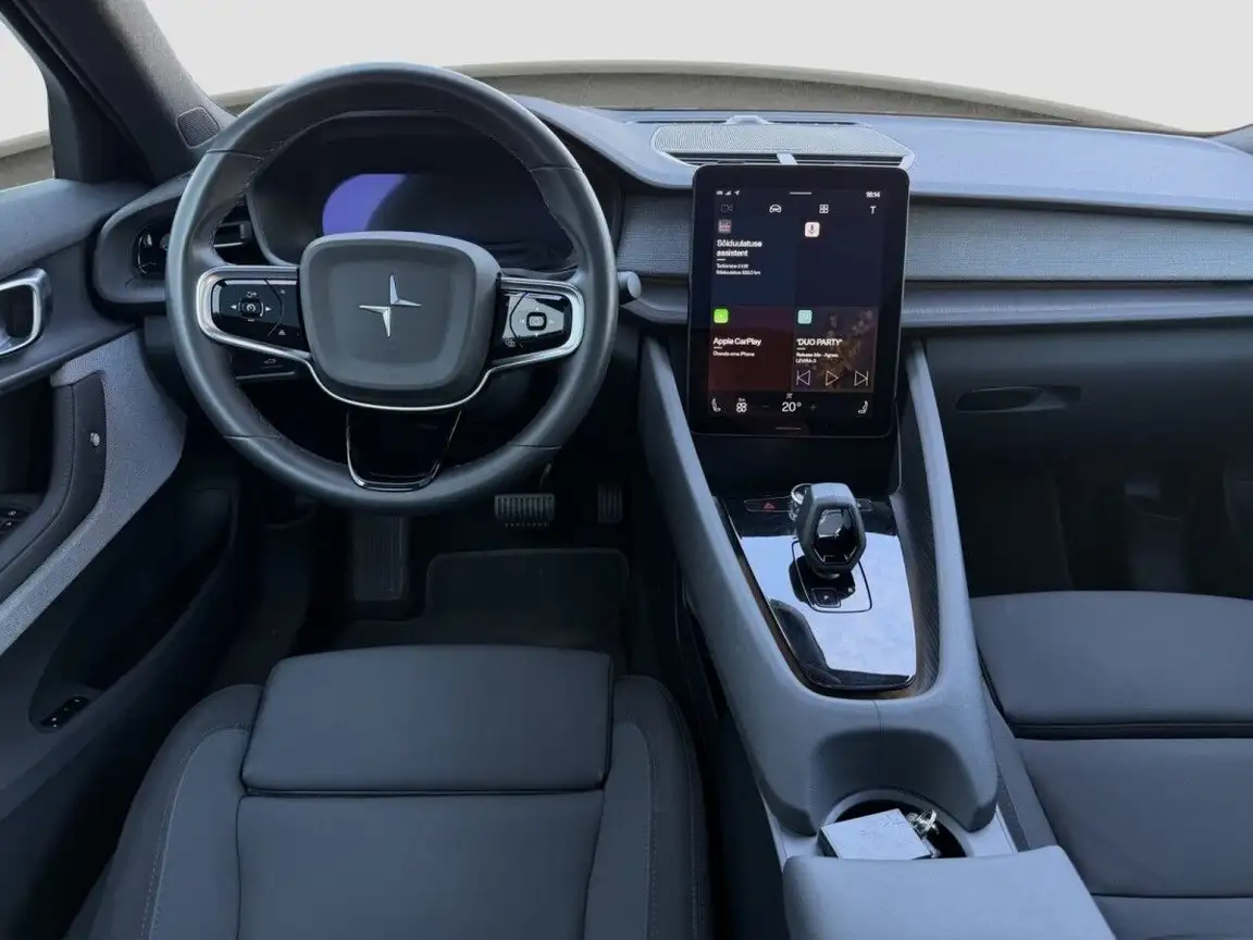 POLESTAR 2