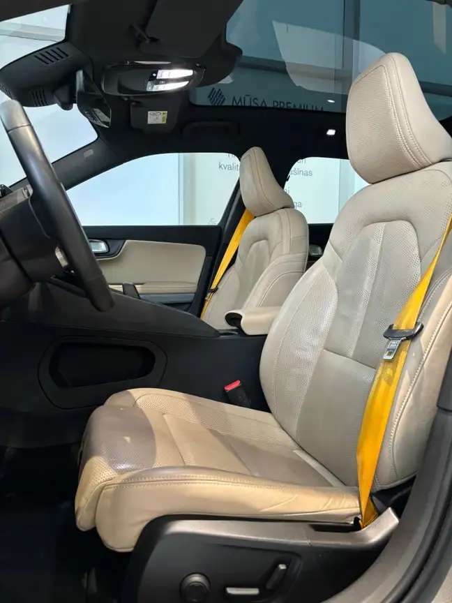 POLESTAR 2
