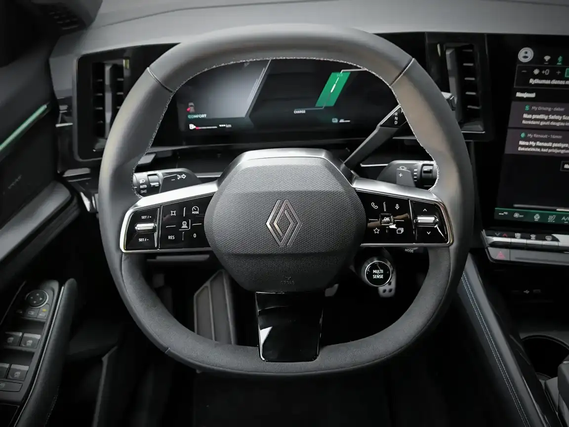 RENAULT AUSTRAL