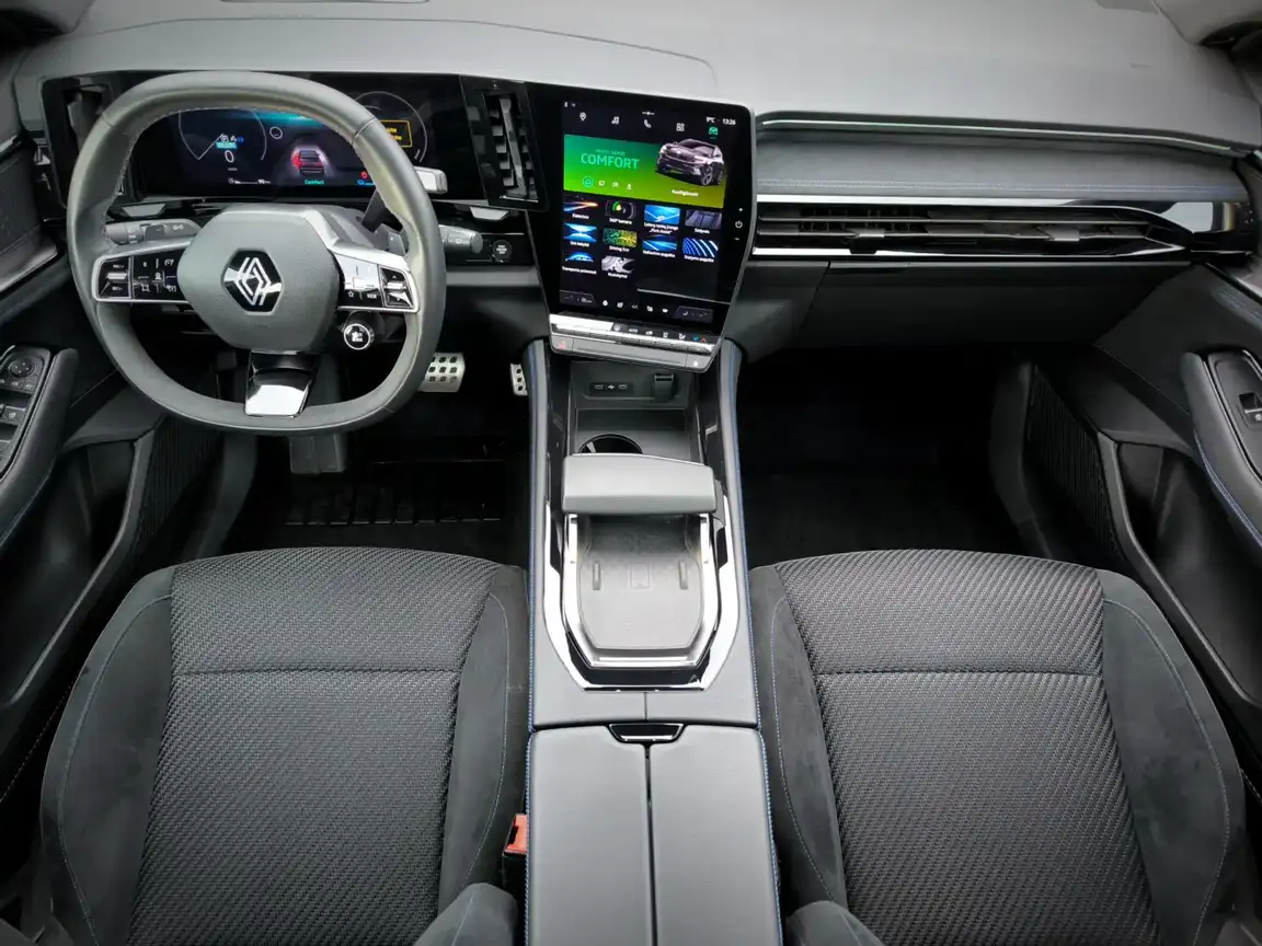 RENAULT AUSTRAL