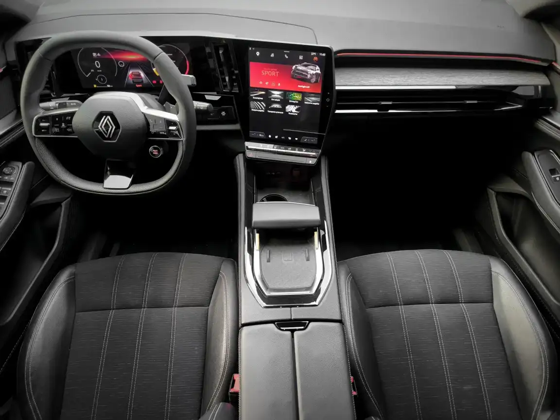 RENAULT AUSTRAL