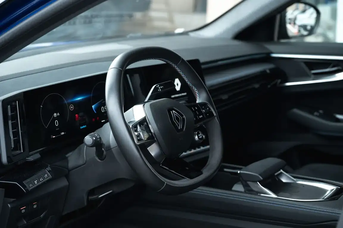 RENAULT AUSTRAL