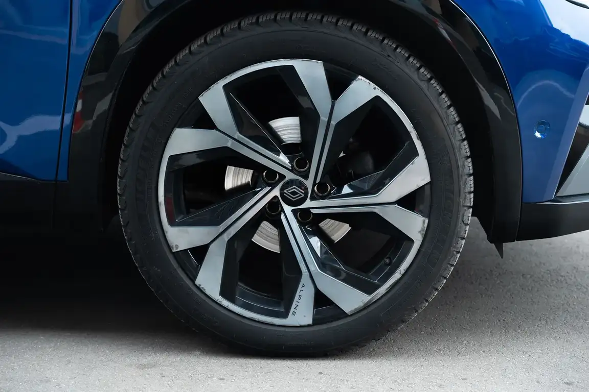RENAULT AUSTRAL