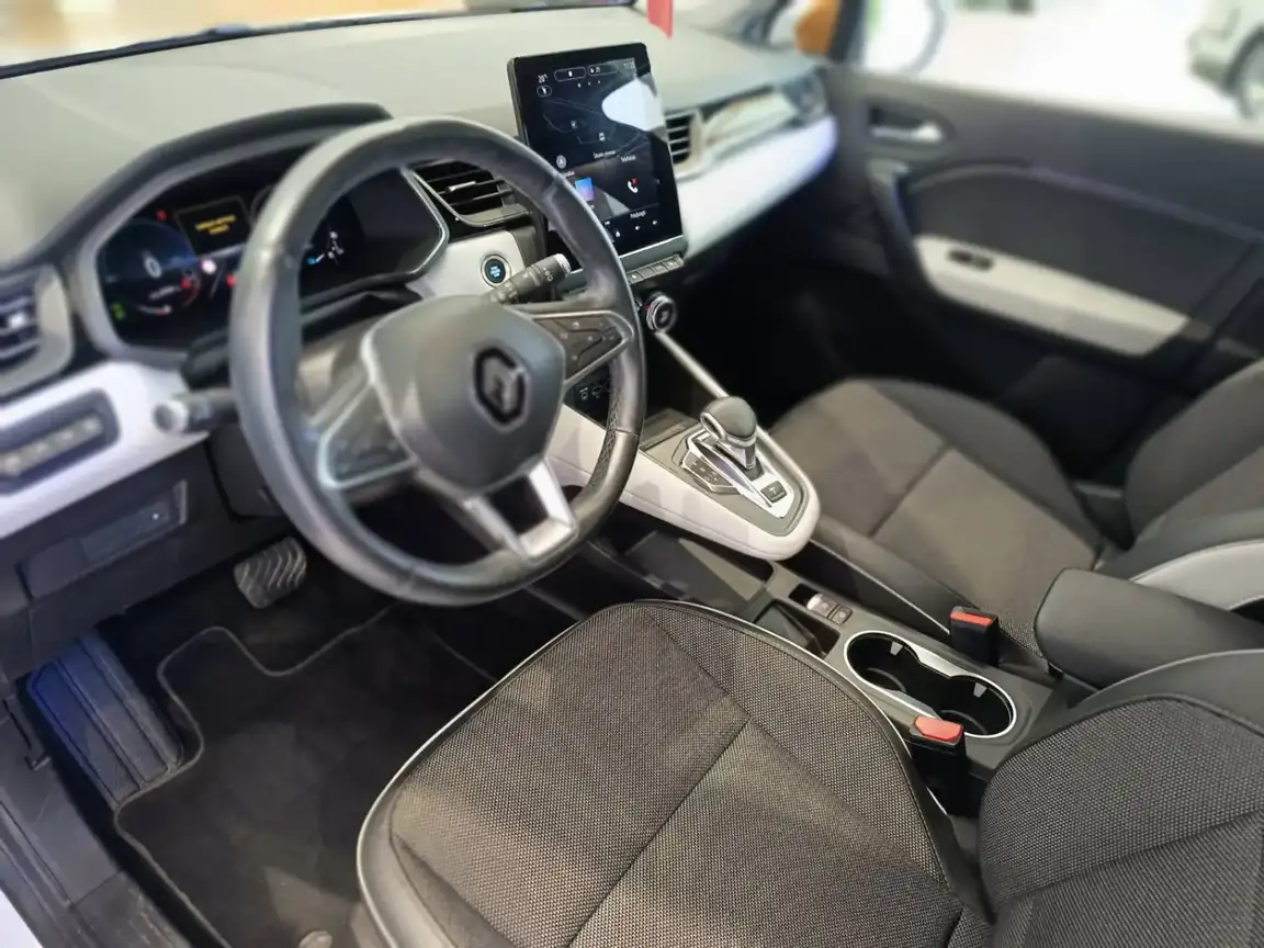RENAULT CAPTUR