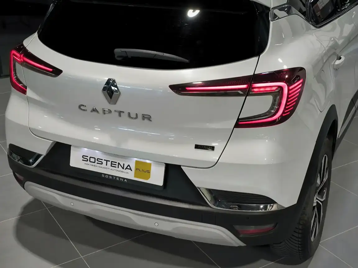 RENAULT CAPTUR