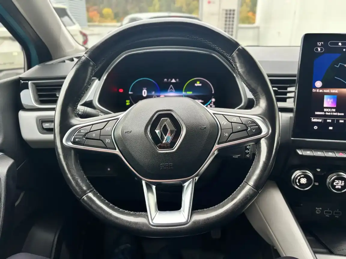 RENAULT CAPTUR
