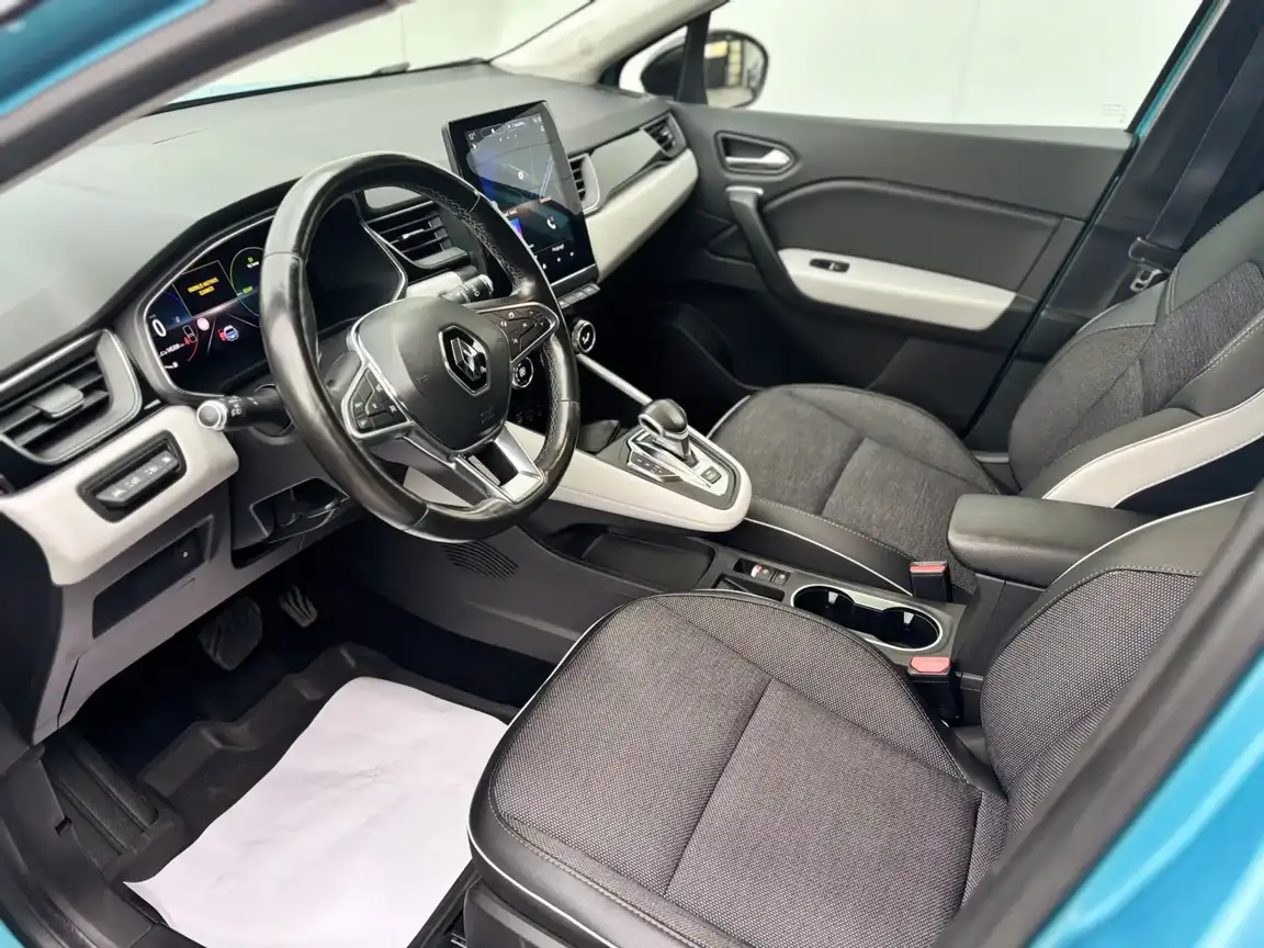 RENAULT CAPTUR