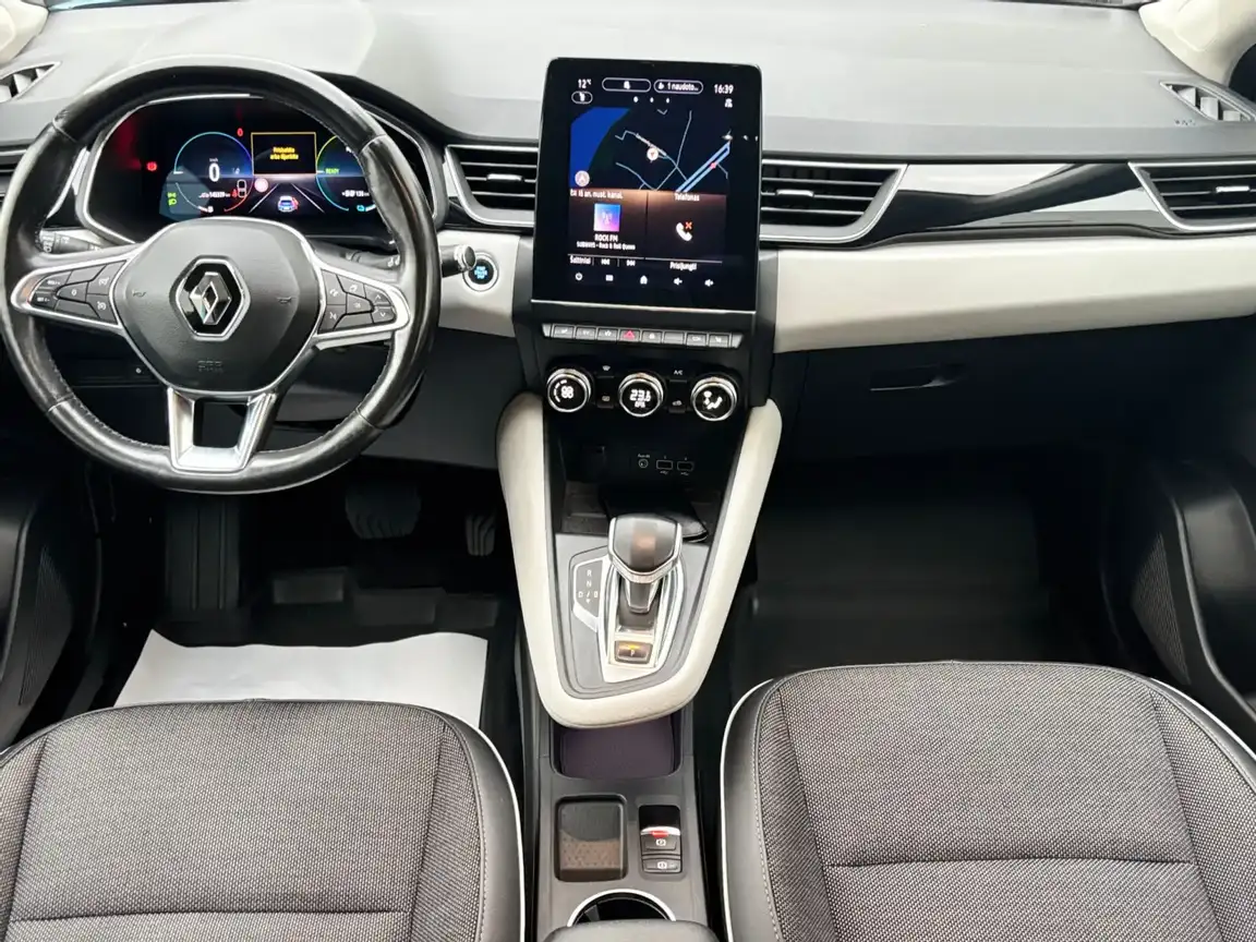 RENAULT CAPTUR