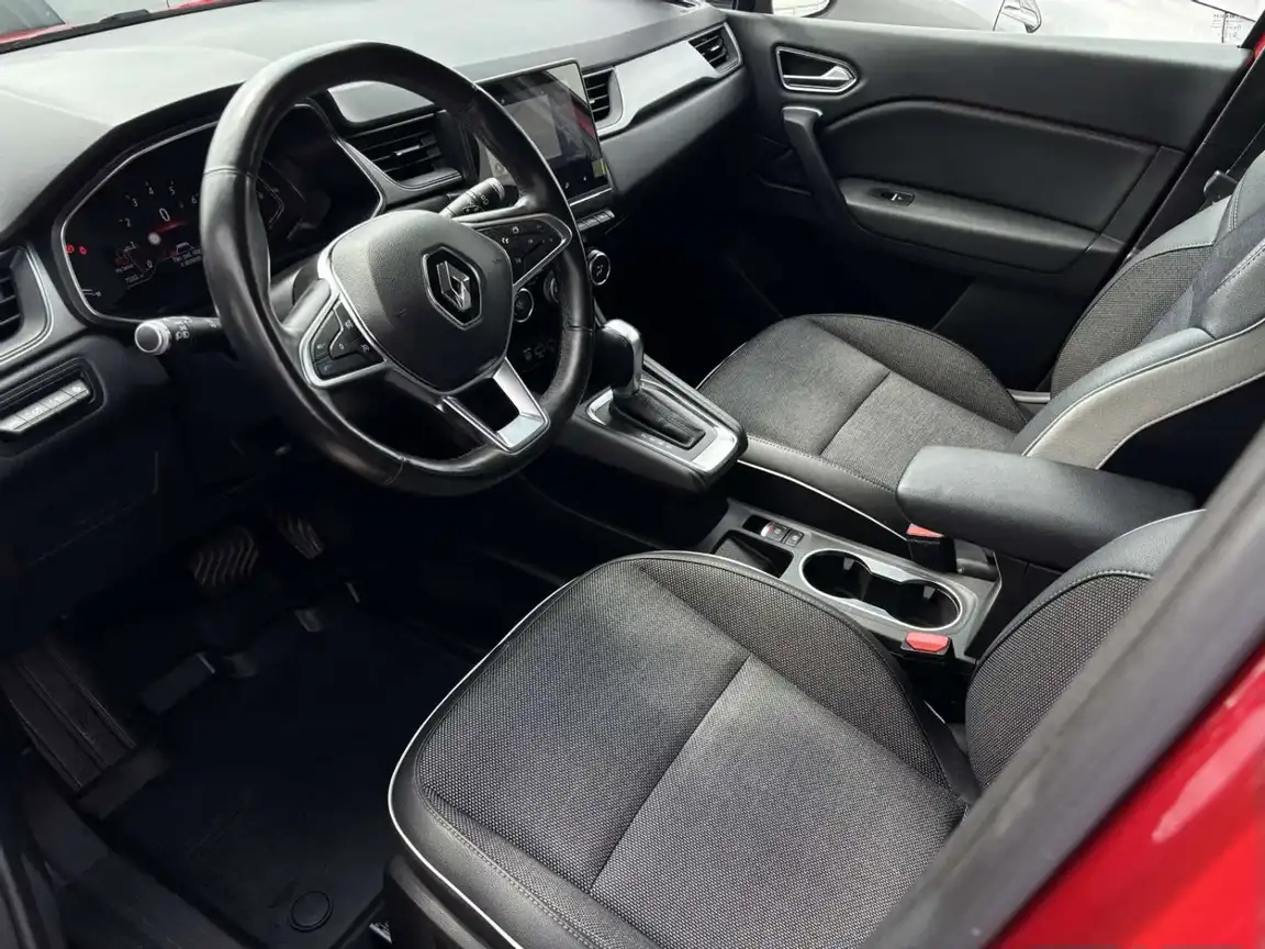 RENAULT CAPTUR