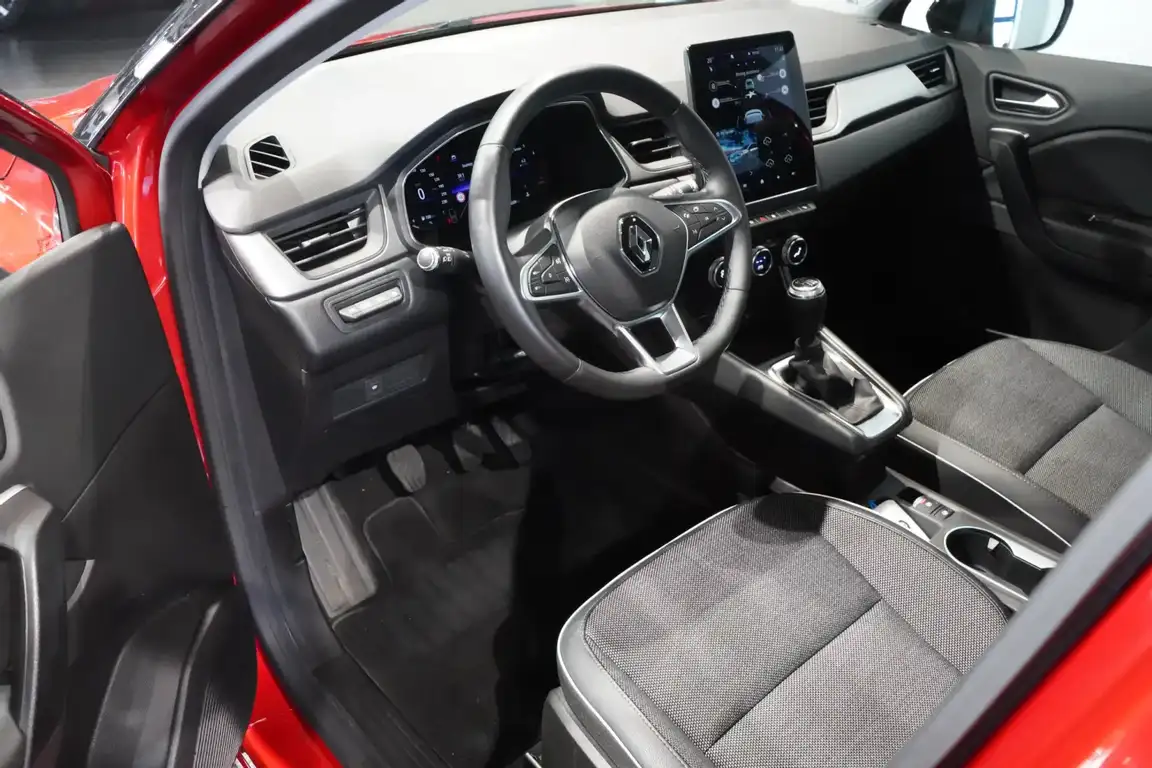 RENAULT CAPTUR