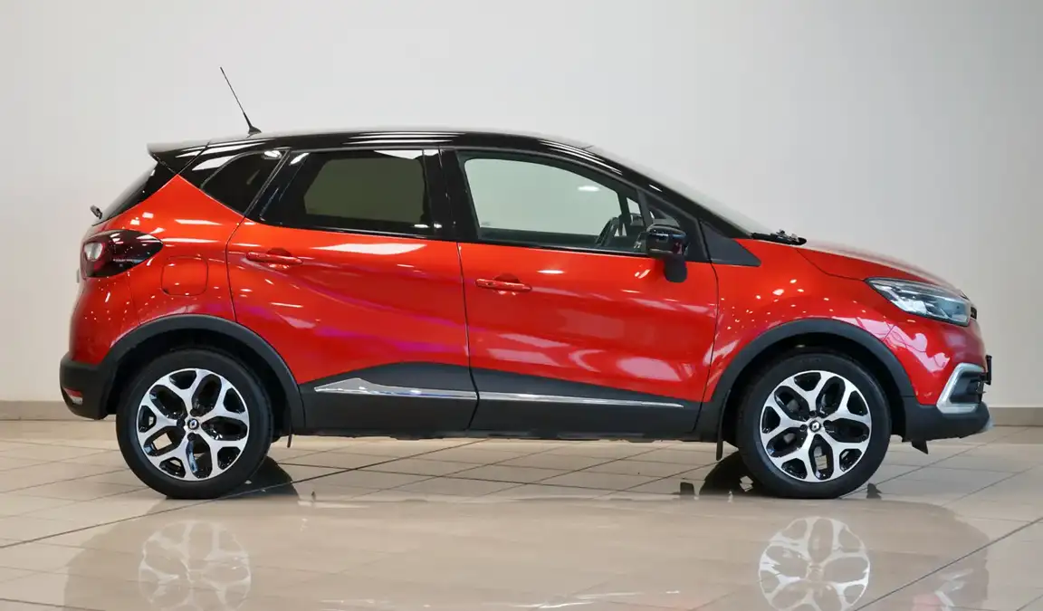 RENAULT CAPTUR