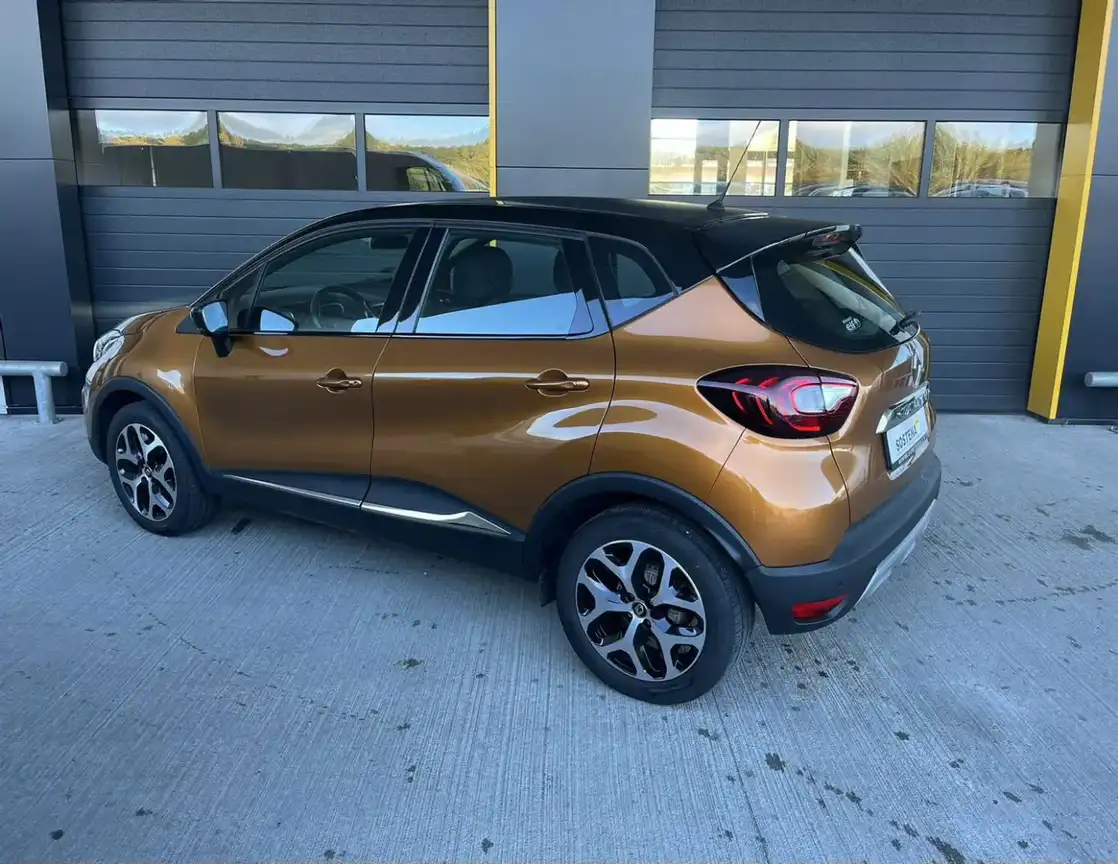 RENAULT CAPTUR