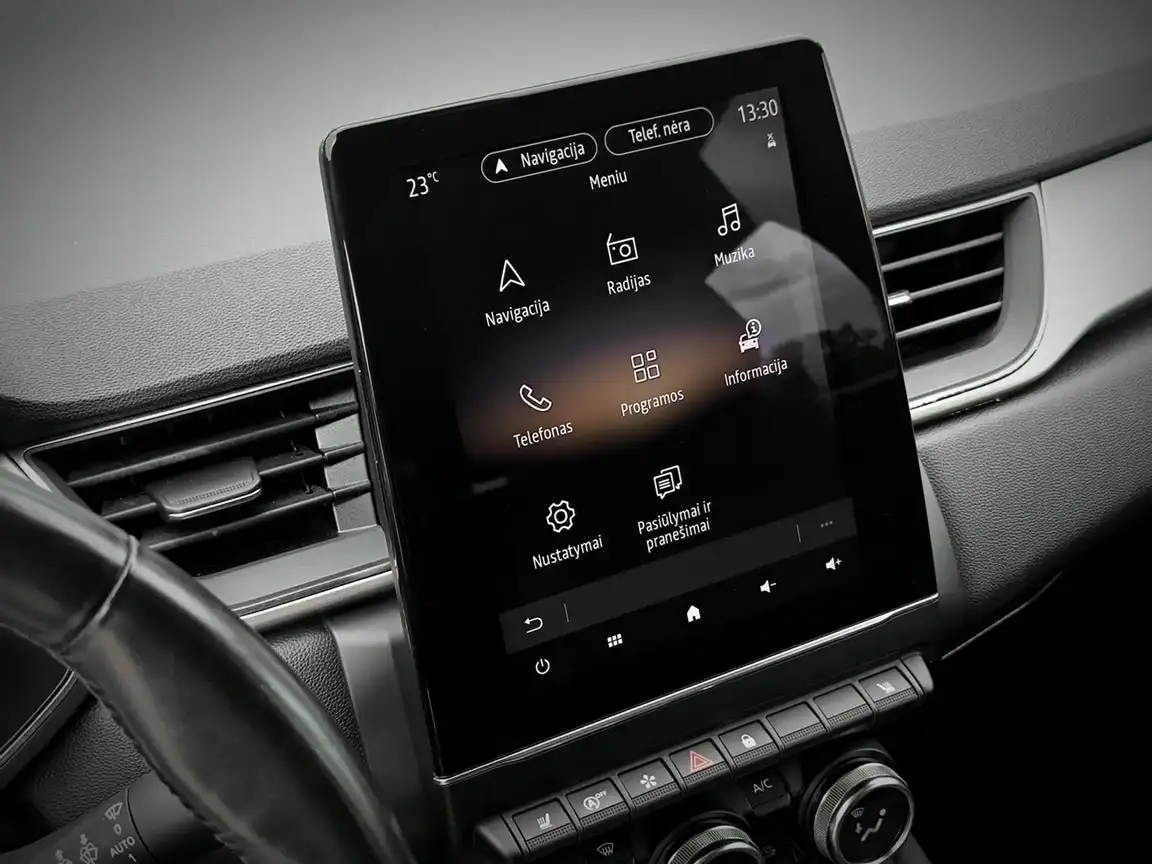 RENAULT CAPTUR