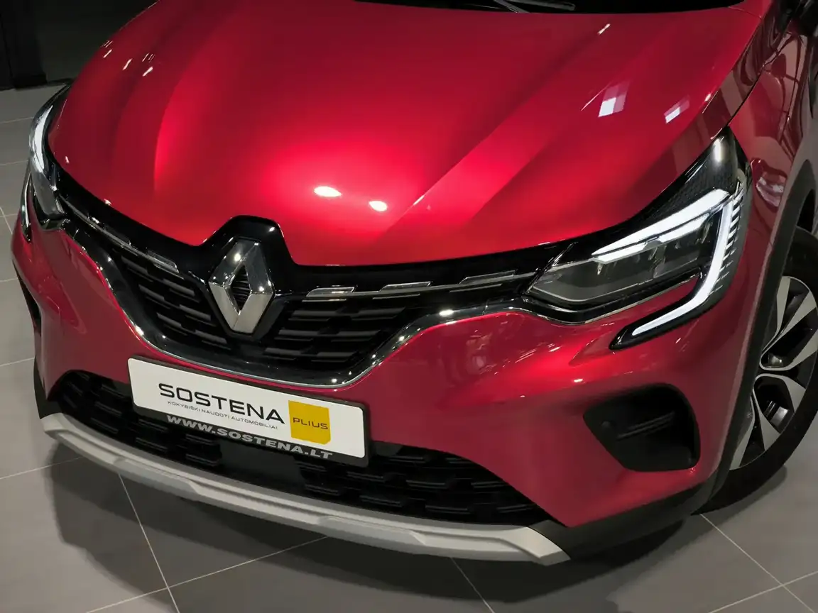 RENAULT CAPTUR