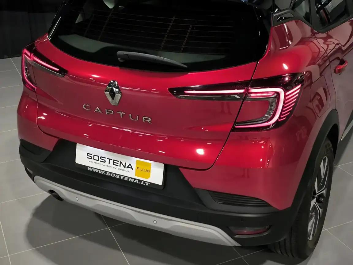 RENAULT CAPTUR