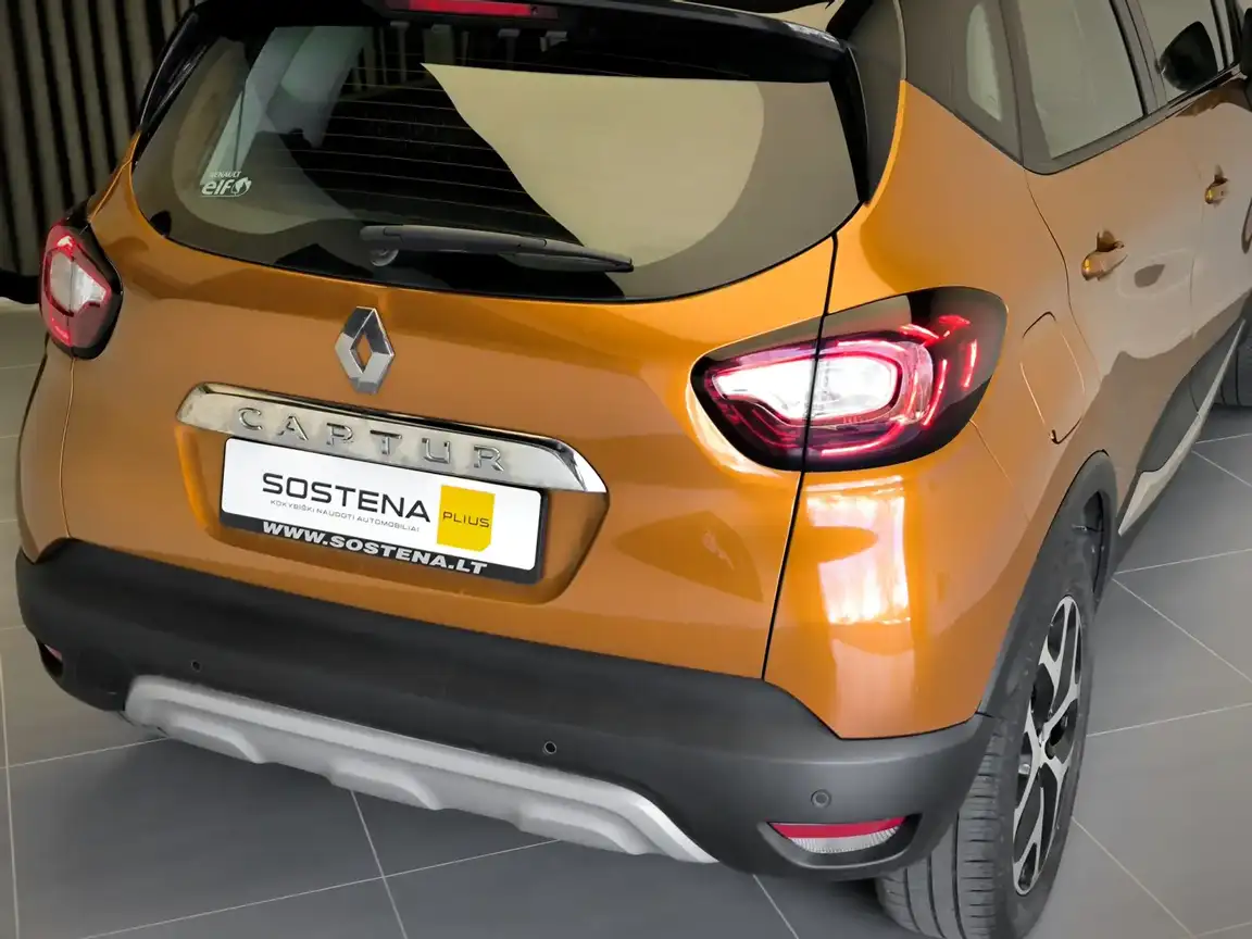 RENAULT CAPTUR