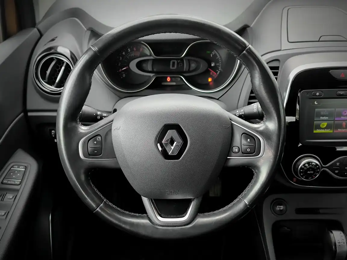 RENAULT CAPTUR