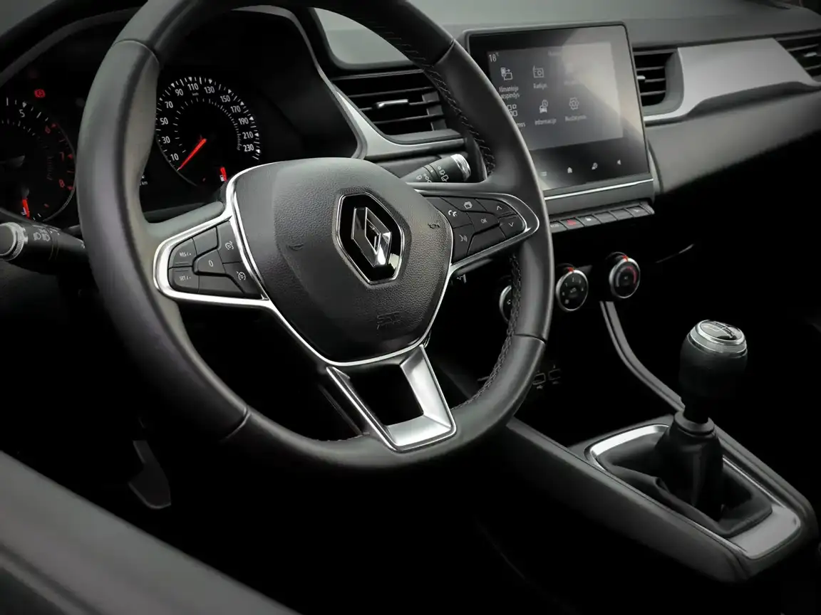 RENAULT CAPTUR