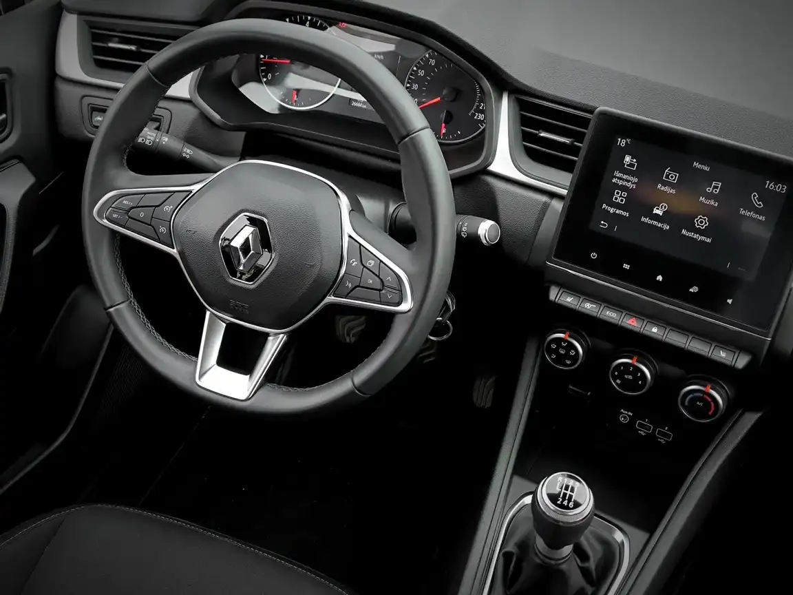 RENAULT CAPTUR