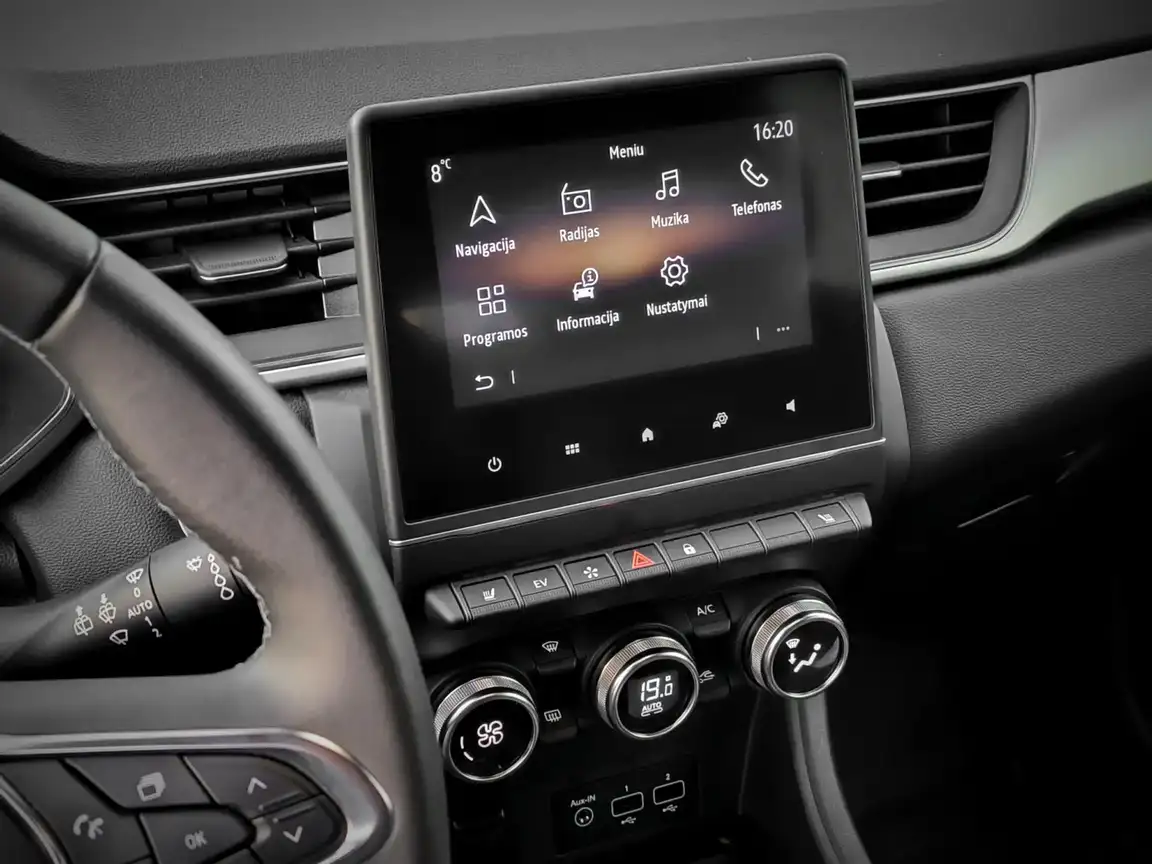 RENAULT CAPTUR