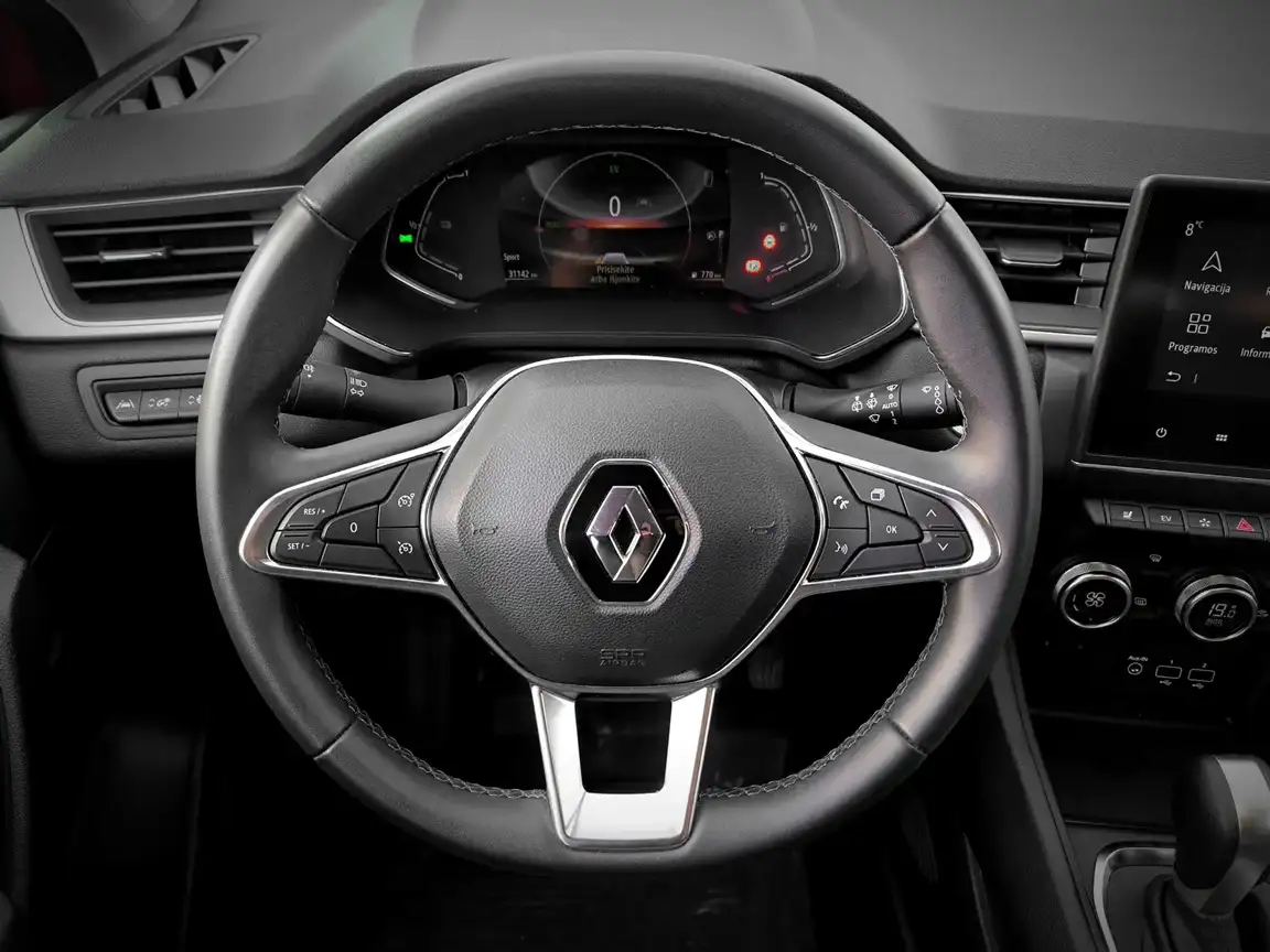 RENAULT CAPTUR