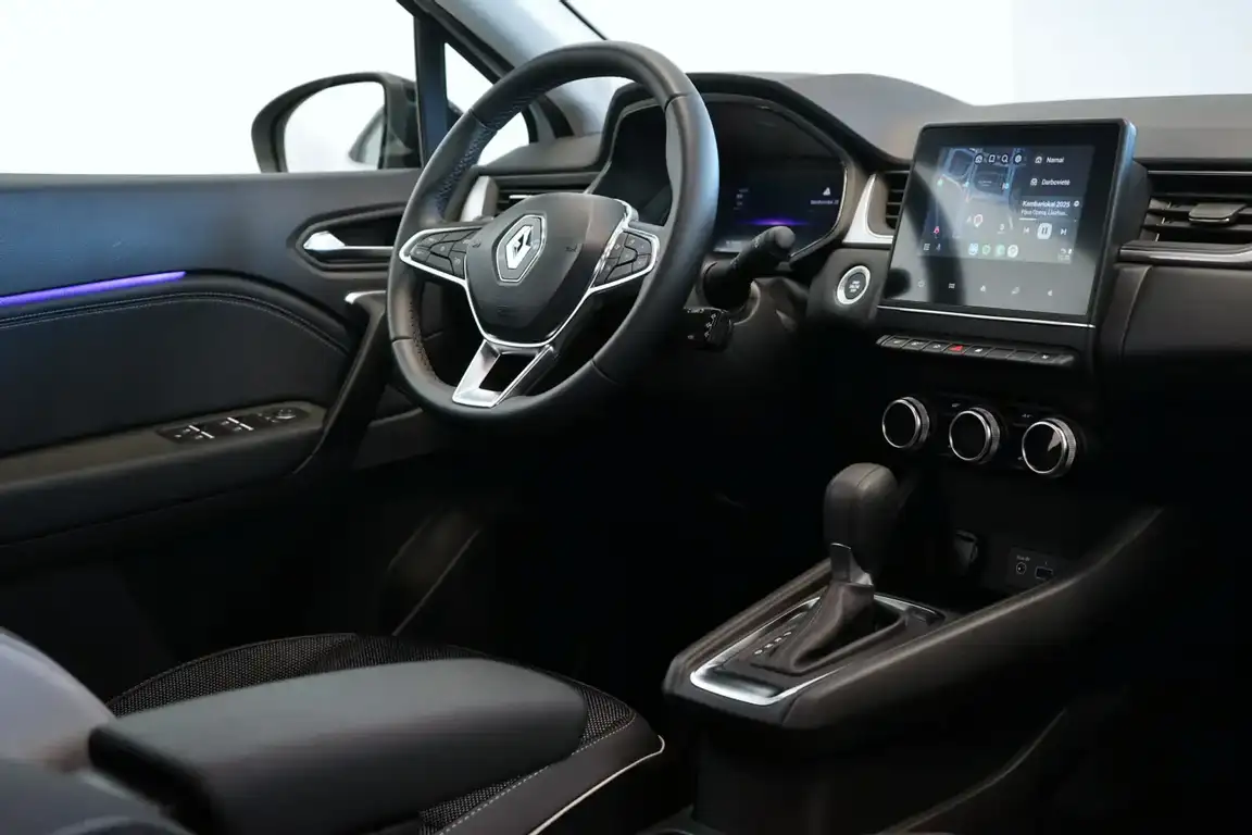 RENAULT CAPTUR