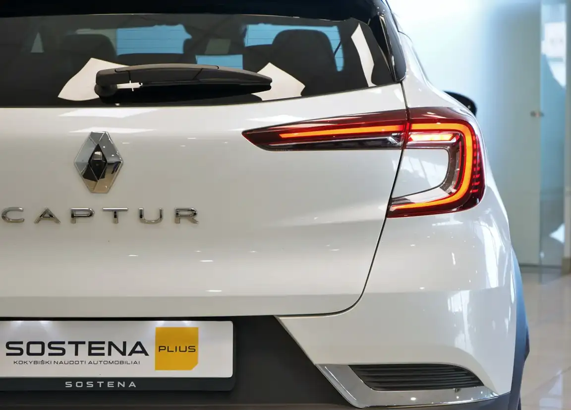 RENAULT CAPTUR