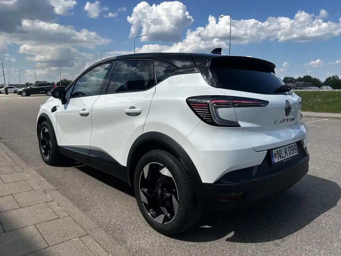 RENAULT CAPTUR