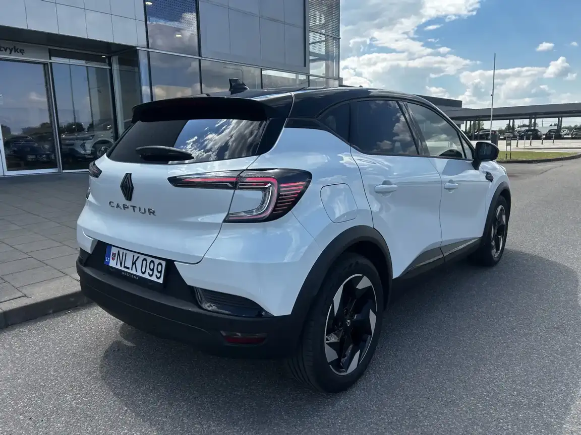 RENAULT CAPTUR