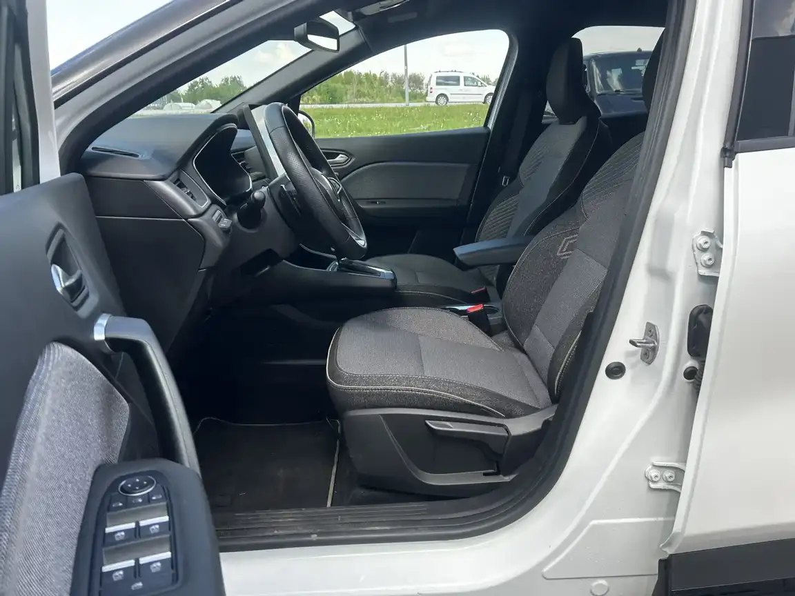 RENAULT CAPTUR