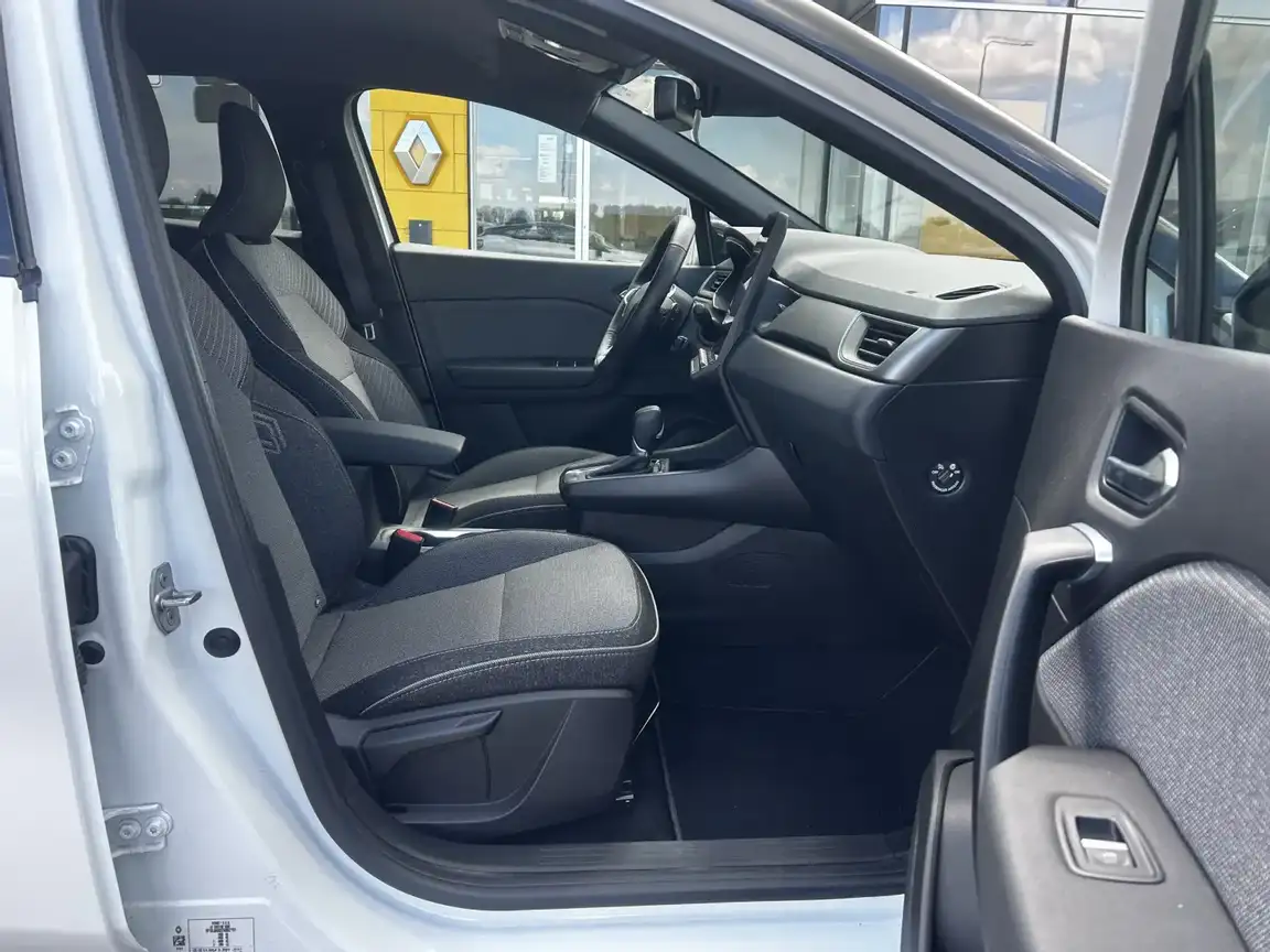 RENAULT CAPTUR
