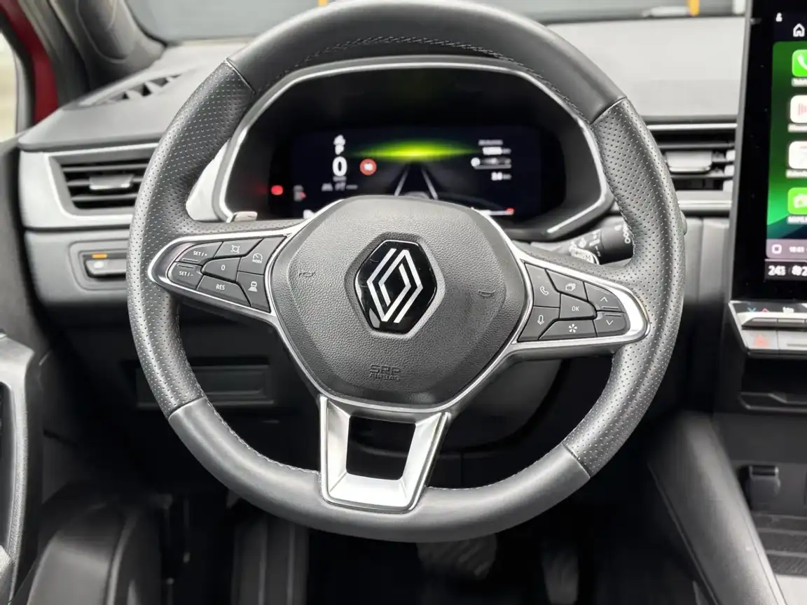 RENAULT CAPTUR